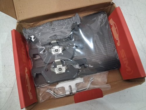 SIM Rear Semi-Metallic Disc Brake Pads - for select bmw models - (model: sim-1613) image 4