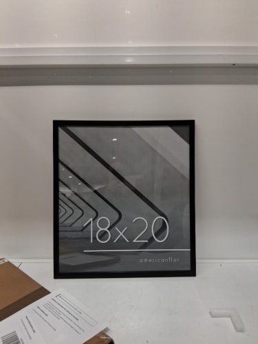 AMERICANFLAT STREAMLINE COLLECTION THIN FRAME WITH POLISHED PLEXIGLASS - 18" x 20" - BLACK image 3