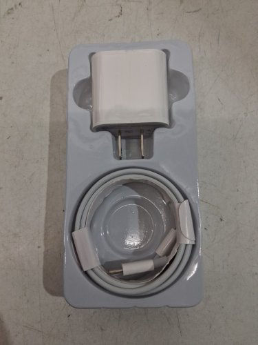 FAST CHARGING USB-C TO USB-C CHARGING CABLE & WALL BLOCK - 5FT 30W- WHITE image 2