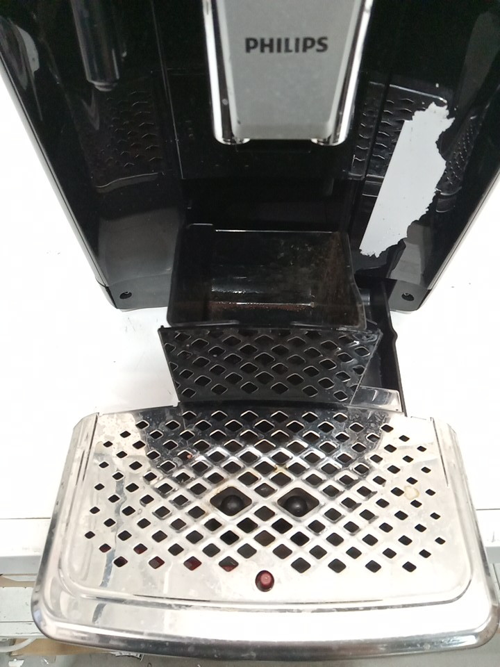 Philips lattego 3300 series fully automatic ESPRESSO MACHINE WITH BUILT-IN GRINDER - BLACK (MODEL: ep3341/50) image 4