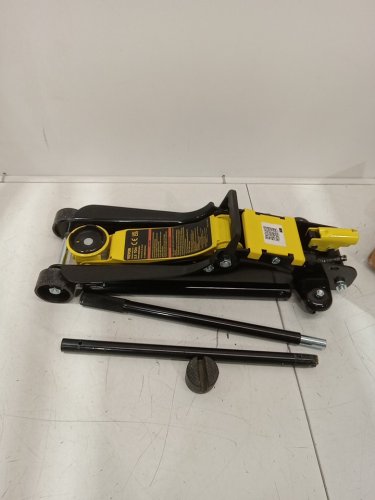VEVOR Low Profile Heavy-Duty Steel Floor Jack with Single Piston Hydraulic Pump - 2.5 Ton cap - Yellow (model: wd-a-02250-a00-0) image 4
