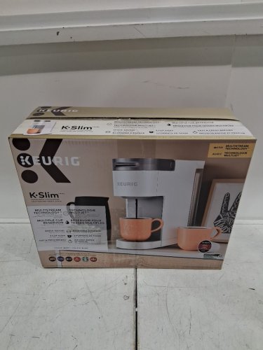 KEURIG K-SLIM SINGLE SERVE COFFEE MAKER - white (MODEL: K900) image 2