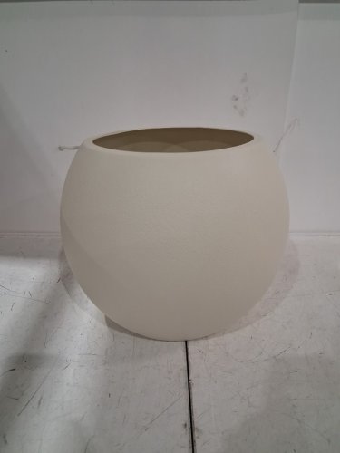 lightweight modern plastic sphere planter- 9" diameter -beige/white (model:	YQ-350B) image 2