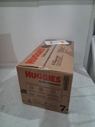 88pk Huggies Little Movers Baby Diapers - size 7 - disney lion king image 2