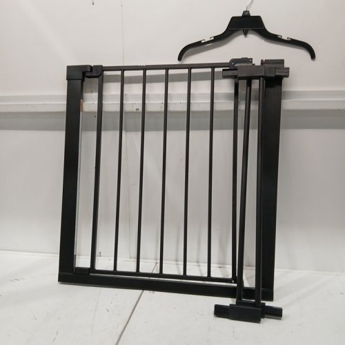 SAFTEY 1ST EASY INSTALL WALK THROUGH GATE- 29"-38" x 28"- BLACK (MODEL: GA105CBLK) image 2