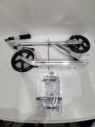 RAZOR A5 AIR KICK SCOOTER - 220LB CAP - SILVER/BLACK (MODEL: ‎13013211) image 3