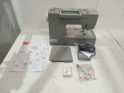 SINGER HEAVY DUTY SEWING MACHINE - GREY (MODEL: 4452) image 3