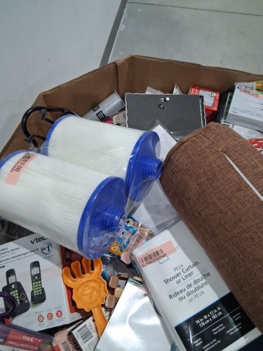 assorted MIXED item MYSTERY PALLET - VARIOUS PRODUCTS - aprox 300+ - (pallet #37) image 7