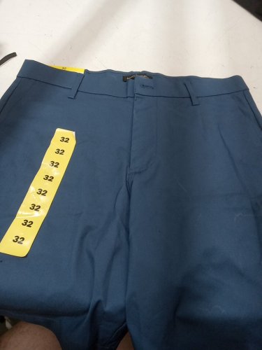 Men's banana republic Stretch Chino Shorts - 32" - navy blue (STYLE:  1987361) image 2