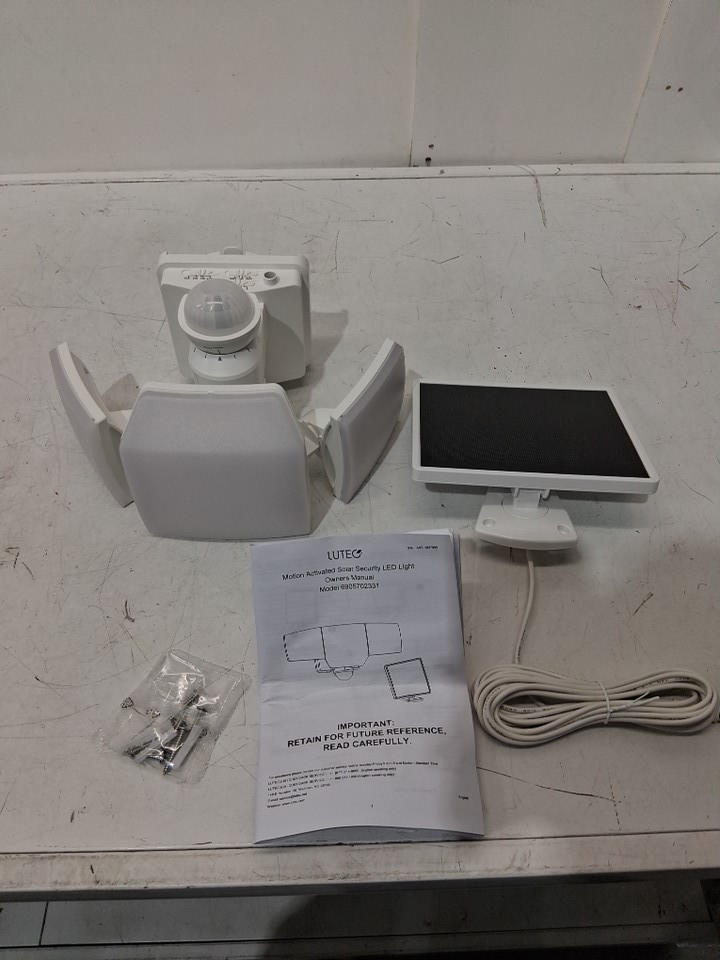 LUTEC Motion Activated Solar Security LED flood Light - 5000k - 3000lm - white (model: 1937995) image 4