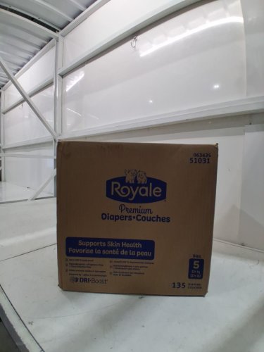 135PK ROYALE PREMIUM DISPOSABLE BABY DIAPERS - SIZE 5 (MODEL: 51031) image 2