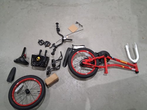 COSTWAY Kid's Bike with Removable Training Wheels and Basket - 16" - RED (MODEL: TS10085RE-16) image 4