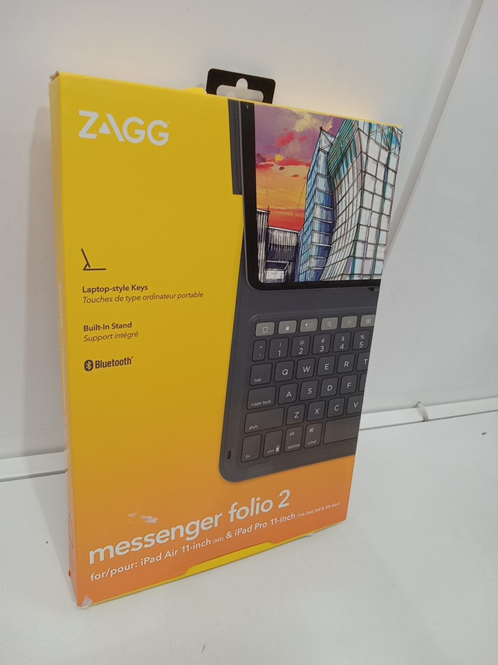 zagg messenger folio 2 bluetooth laptop style keyboard for 11" Ipad Air and Ipad Pro - black image 2