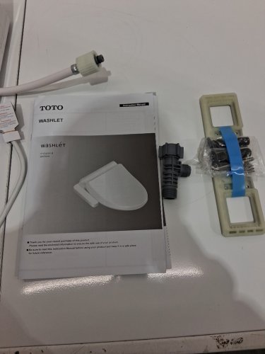 TOTO WASHLET A2 ELECTRONIC BIDET TOILET SEAT WITH HEAT FUNCTIONS & SOFTCLOSE LID - ELONGATED - WHITE (MODEL: SW3004#01) image 6