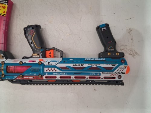 ZURU XSHOT Pro Skins Sinister Long Shot Blaster with 40 darts - multicolor (MODEL: 36685) image 3