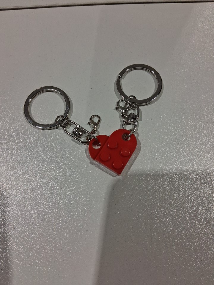 2PC MATCHING HEART COUPLES KEYCHAIN WITH PERSONALIZED A-Z CHARMS - RED/SILVER image 4