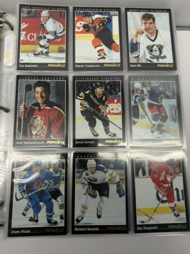 APPRX 630+ ASSSTD PINNACLE 1992/93 HOCKEY CARDS image 20