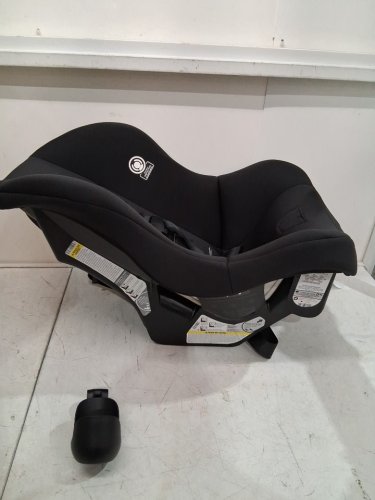 cosco scenera 5-point harness infant car seat with cup holder - 40lbs max - black (model: ‎22183CKOT) image 4