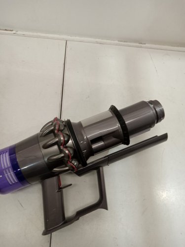 dyson v11 cordless 2-in-1 stick/hand vacuum cleaner with multi-purpose attachments (model: v11 sv28) image 11