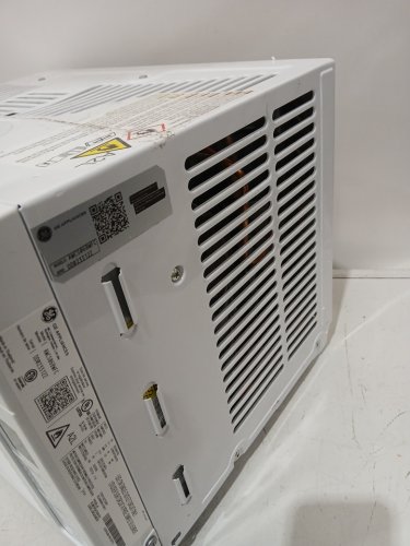 ge Electronic Window Air Conditioner - 6000btu - up to 250sq.ft - 16.4" x 13.4" x 12.6" - white (model: AWCS06BWFC) image 6