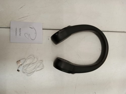 portable bladeless rechargeable neck fan - black (model: R5) image 3