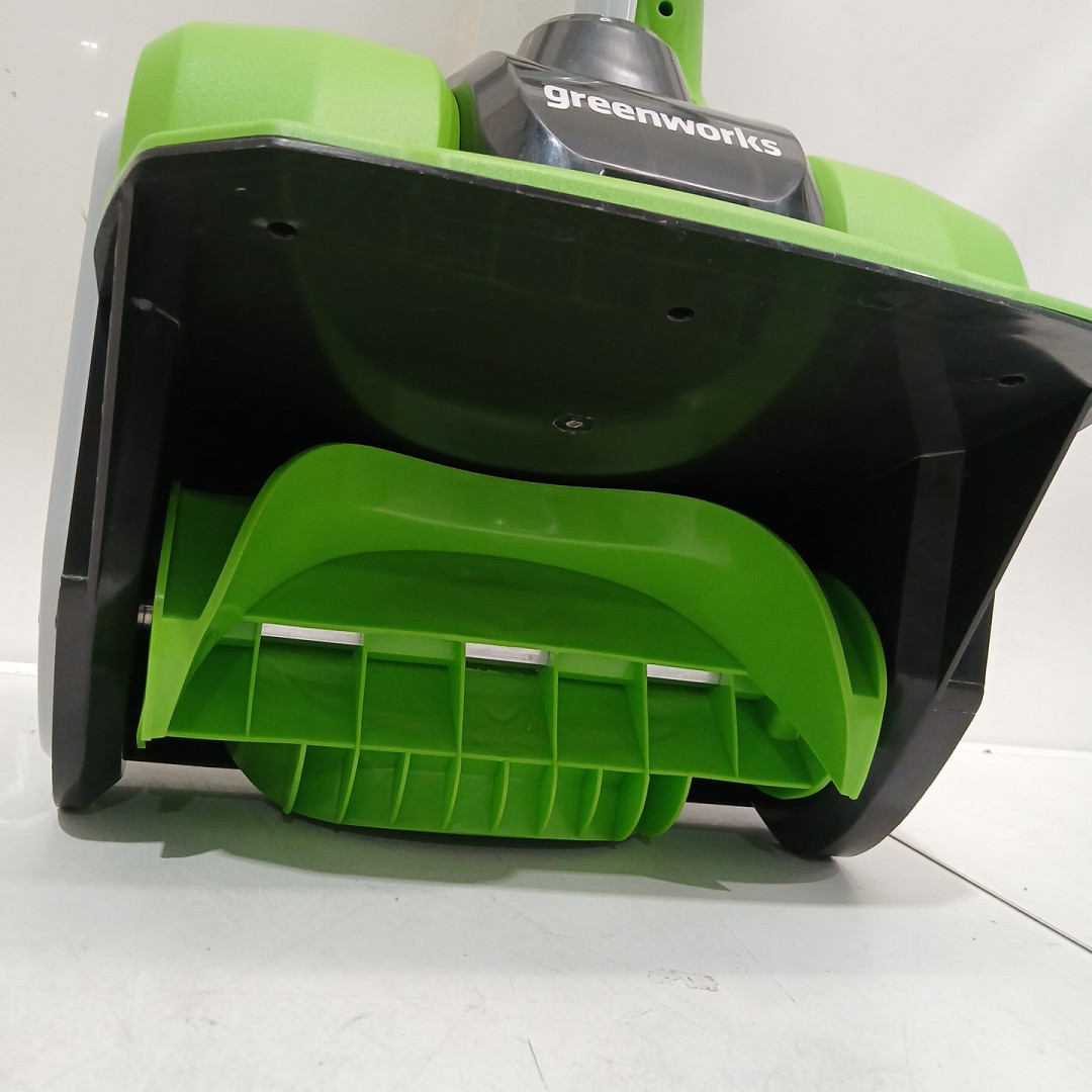 greenworks pro corded electric snow shovel - 8amp - 12" - GREEN (MODEL: gbss08000/2600802) image 4