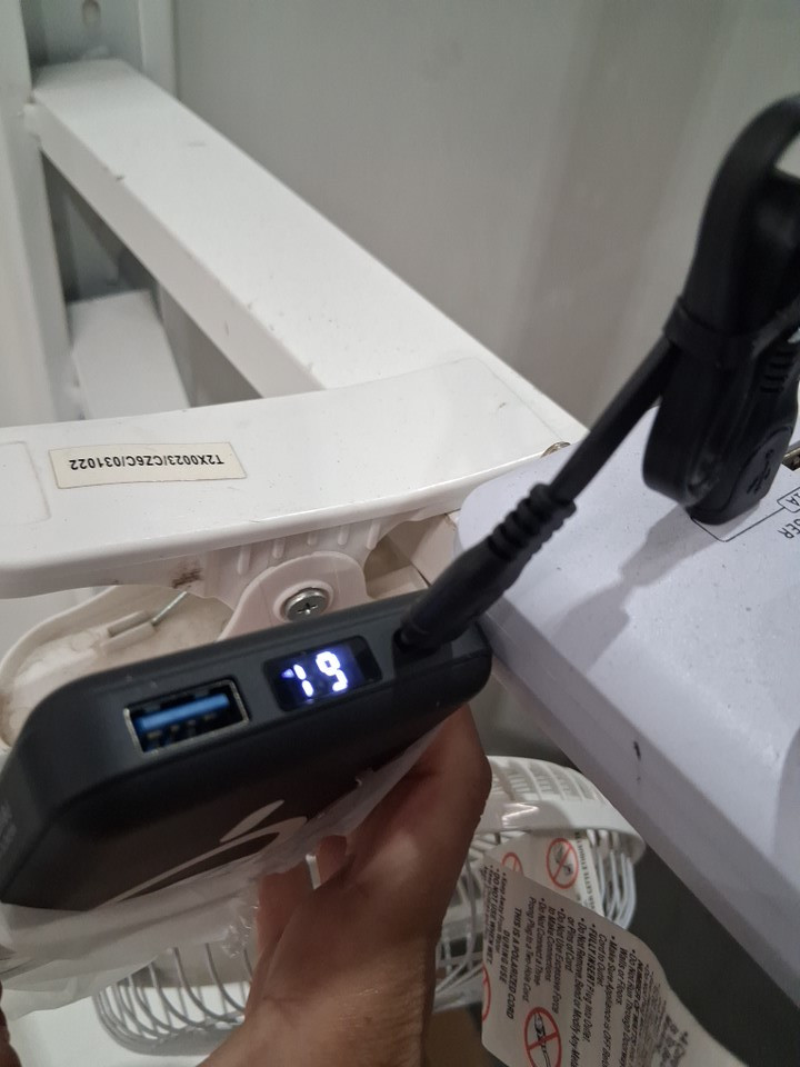 Podoru Magsafe portable power bank - 10,000mah - black - (Model: KT-D003) image 3