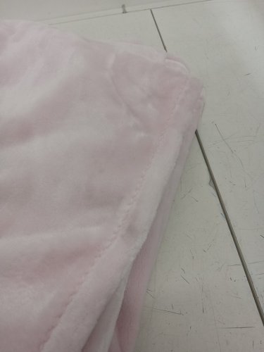 kate spade plush throw blanket - 60" x 70" - Pale pink (model: 1859162) image 3