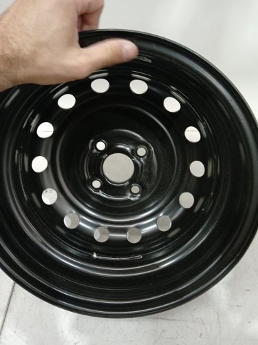 DORMAN 4 Lug 14" steel Wheel - 14" x 5.5" - Black image 5