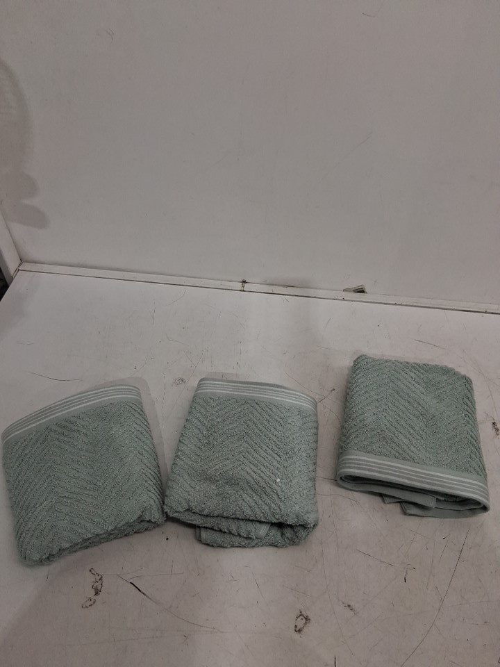 3pk caro home 100% cotton hand towels - 18" x 30" - green herringbone (MODEL: 1945886) image 4