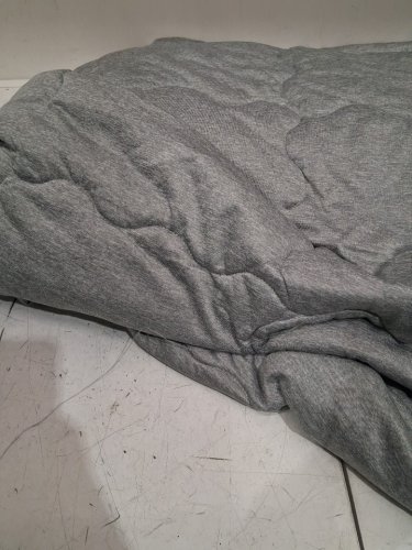 BERKSHIRE COOLING QUILTED COMFORTER BLANKET - QUEEN - GREY (MODEL: 1986200) image 4