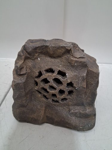 Alpine Solar Bluetooth Enabled Rock Speaker - Grey image 3