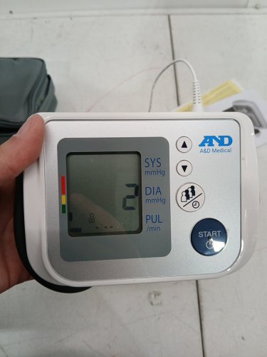 A&D MEDICAL LIFESOURCE BLOOD PRESSURE MONITOR - LARGE - blue/white - (model:ua-767fam) image 4