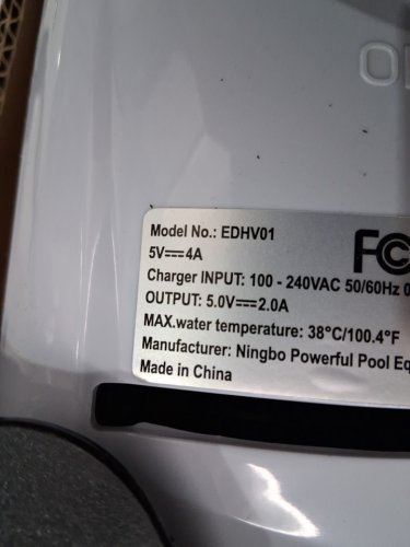 LAWN&GARDEN RECHARGEABLE HANDHELD POOL VACUUM CLEANER - RUNNING TIME UP TO 60 MINUTES - IDEAL FOR ABOVE GROUND POOLS - WHITE - (MODEL: EDHV01) image 4