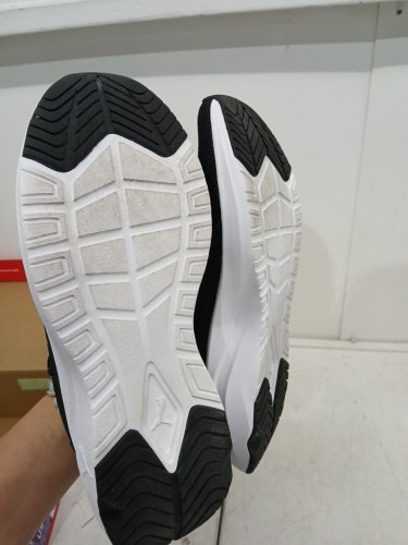 women's puma running shoes - size 8 - black (style: 9556608/314317-01) image 3