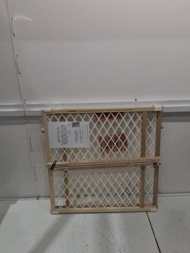 toddleroo by North States Diamond Mesh safety Gate - 26.5" - 42" x 23" - wood (model: 4600) image 3