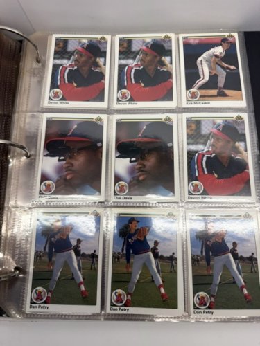 800 APPROX ASSSTD UPPER DECK 1990 MLB BASEBALL CARDS image 5