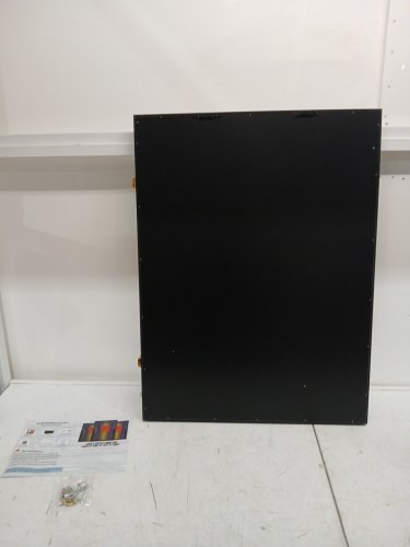 VERANI Jersey Frame Display Case with 98% Uv Protection - 26" x 33" - black/clear image 3