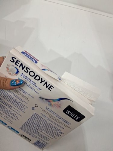 4pk SENSODYNE CLINICAL WHITE STAIN PROTECTOR TOOTHPASTE - 75ML each image 3