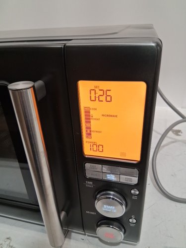 BREVILLE THE COMBI WAVE 3-IN-1 DIGITAL MICROWAVE AIR FRYER OVEN WITH SOFT-CLOSE DOOR & ELEMENT IQ - black (MODEL: bm0870) image 18
