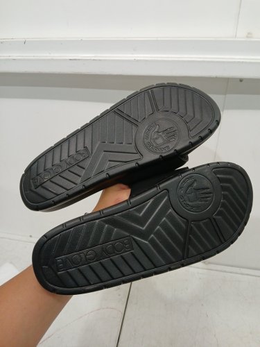 MENS BODY GLOVE COMFORT SLIDE SANDAL - SIZE 7 - black (STYLE: 2001910) image 3