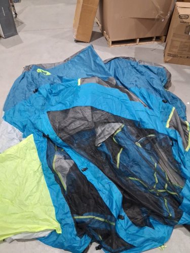 COLEMAN TENAYA LAKE FAST PITCH INSTANT CABIN CAMPING TENT WITH EXCLUSIVE WEATHERTEC SYSTEM AND BUILT-IN WARDROBE - 13FT x 9FT - 8 PERSON capacity - BLUE/white/green - (MODEL: 2000022459) image 4