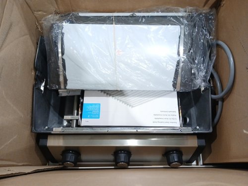 Broil King Signet 320 PRO 3 Dual Natural Gas BBQ - 40,000 BTU - Silver/Black (Model: 9468-17C) image 6