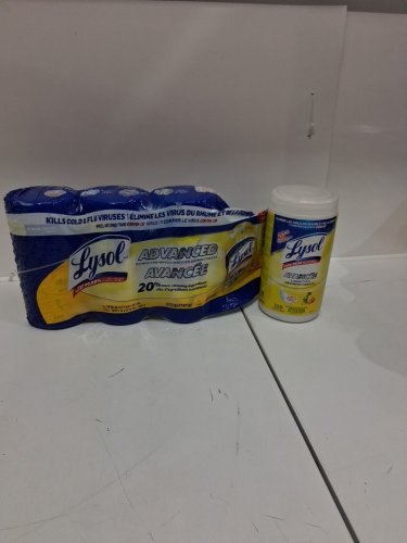 4pk lysol advanced disinfecting wipes - 550 wipes total - citrus scent (model: 1708072) image 2