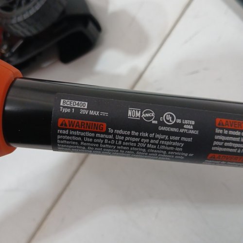 Black & Decker 20V Max Cordless Edger Lawn Kit with 1.5Ah Battery & Charger (Model: BCED400C1) image 5