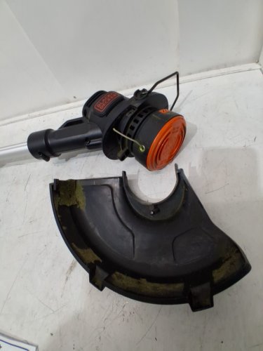 BLACK+DECKER STRING TRIMMER/EDGER - 10" - BLACK/ORANGE (MODEL: LST201-CA) image 8