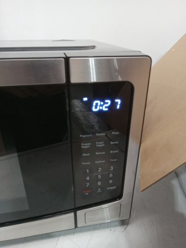 Frigidaire Countertop Microwave oven - 1.1 cu.ft. -  Stainless Steel/BLACK (MODEL:EMW1120-B-3ACOM) image 5