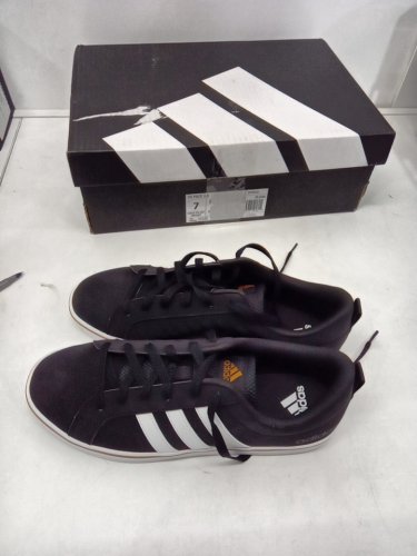 Men's Adidas VS Pace 2.0 Running Shoe - Size 9 - Black (Style: 1904189) image 3