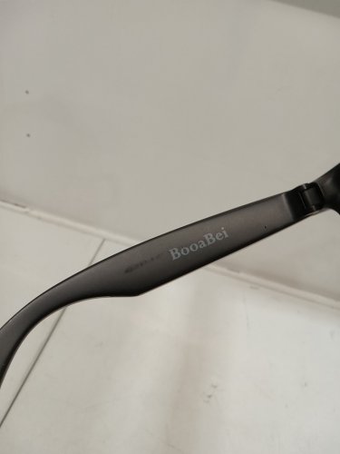 Booabei Smart AI Glasses with 8MP Camera, 4K Recording, and Photochromic Lenses - 150mm Frame - Black (Model: W630) image 9