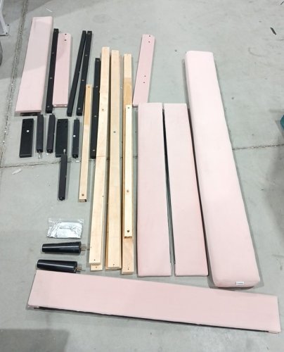 giantex velvet upholstered led platform bed frame - Queen - pink (model: hu10863pi-Q) image 3